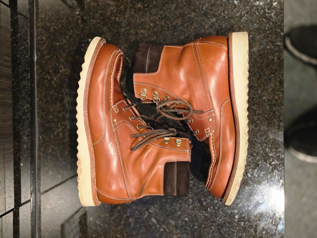 Photo by Indigo_Fade_Journal on January 5, 2026 of the Grant Stone Field Boot in Badalassi Carlo Saddle Tan Minerva.