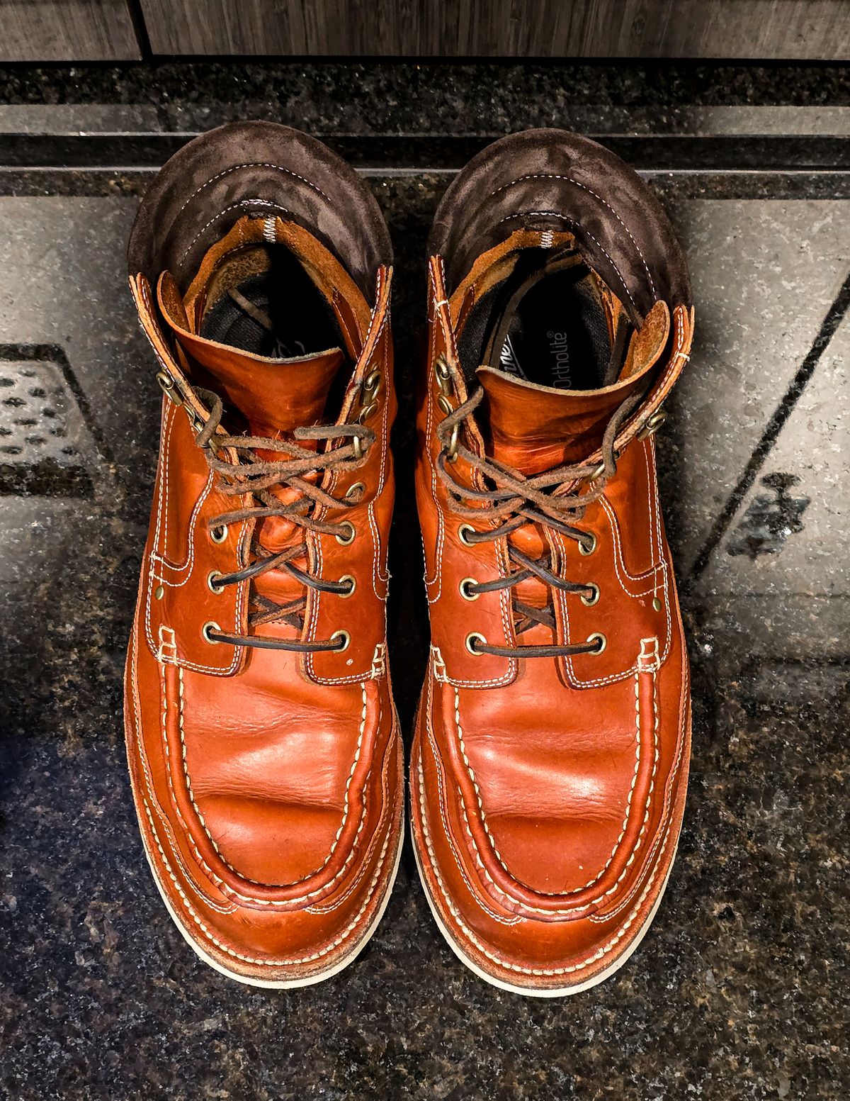 Photo by Indigo_Fade_Journal on February 5, 2026 of the Grant Stone Field Boot in Badalassi Carlo Saddle Tan Minerva.