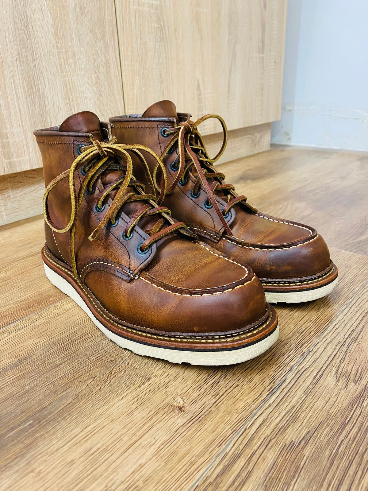 Photo by kevin on August 16, 2025 of the Red Wing 6-Inch Classic Moc in S.B. Foot Copper Rough and Tough.