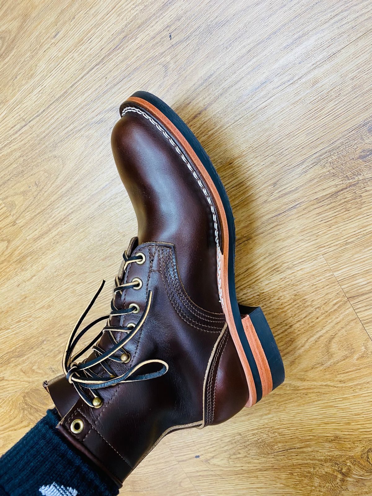 Photo by kevin on October 21, 2024 of the Nicks MTO in Horween Brown Chromexcel.