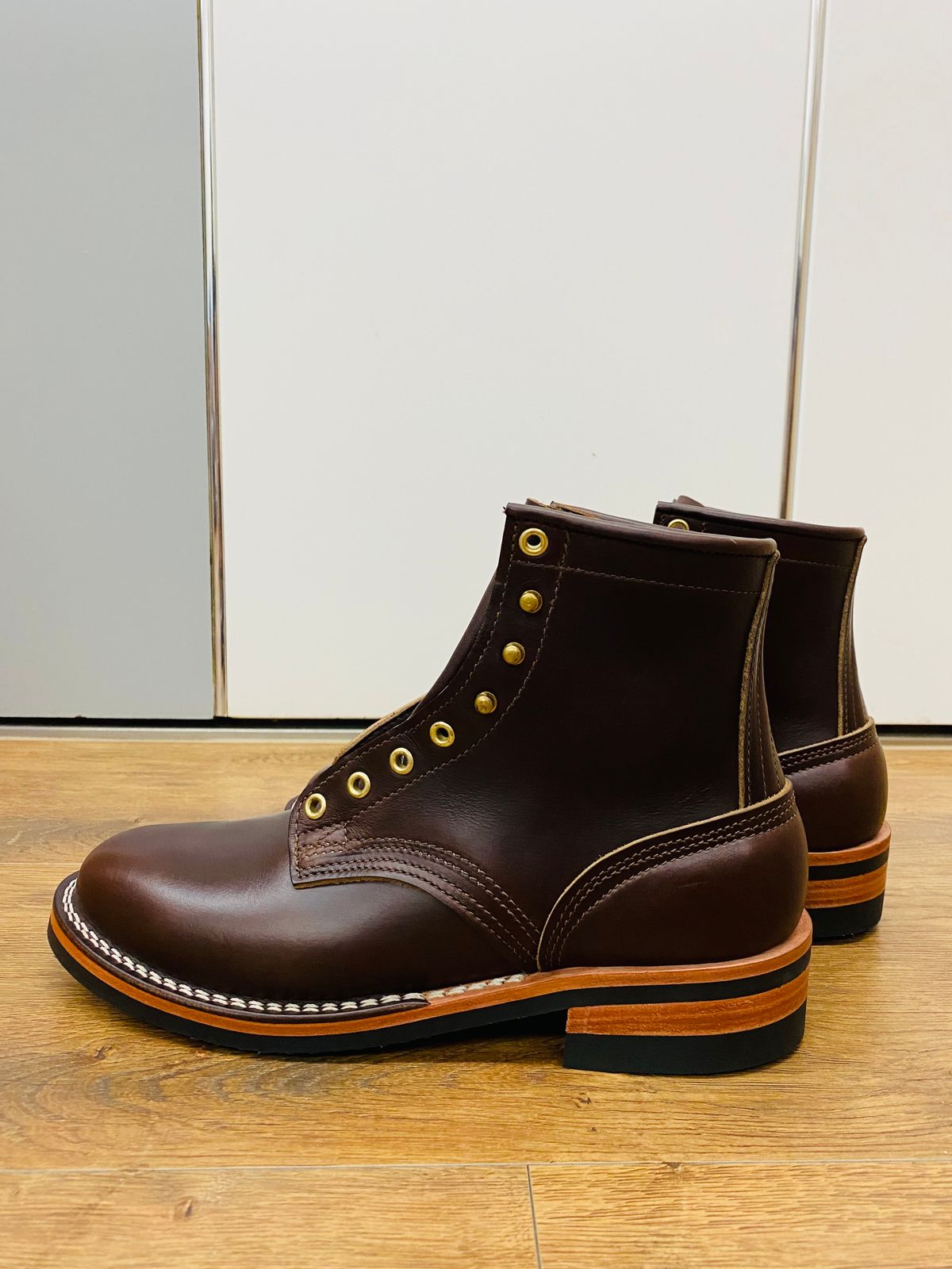 Photo by kevin on October 13, 2024 of the Nicks MTO in Horween Brown Chromexcel.