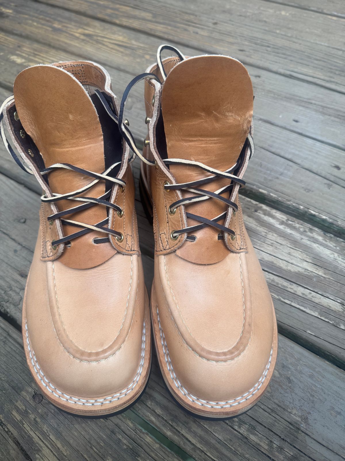Photo by joecon on September 23, 2025 of the Nicks Custom Model in Horween Light Natural Dublin.