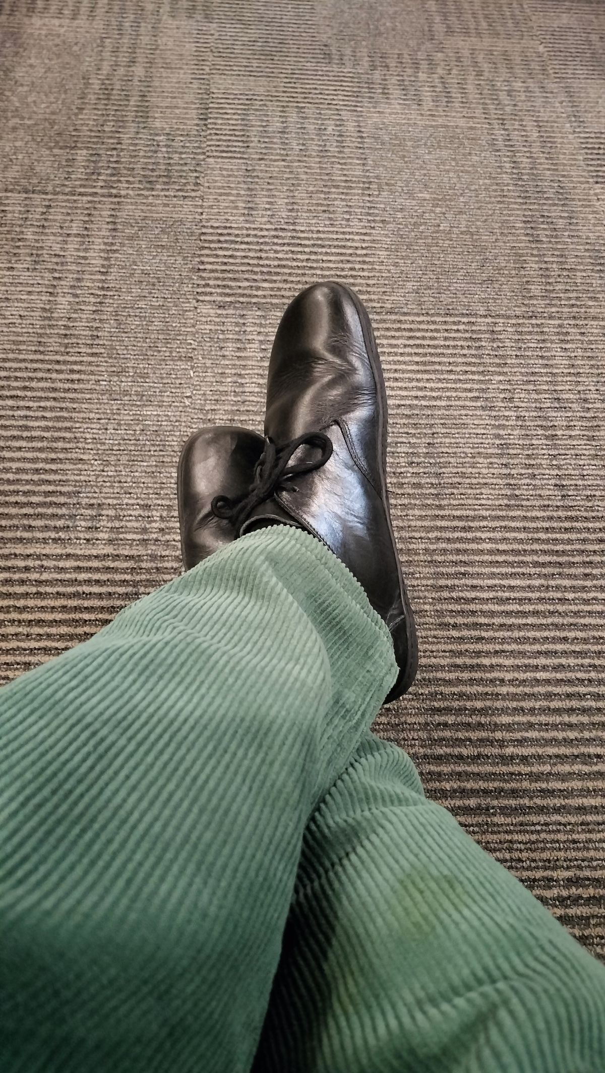 Photo by StuntTriple on August 1, 2025 of the Vivobarefoot RA III in Black Obsidian Leather.