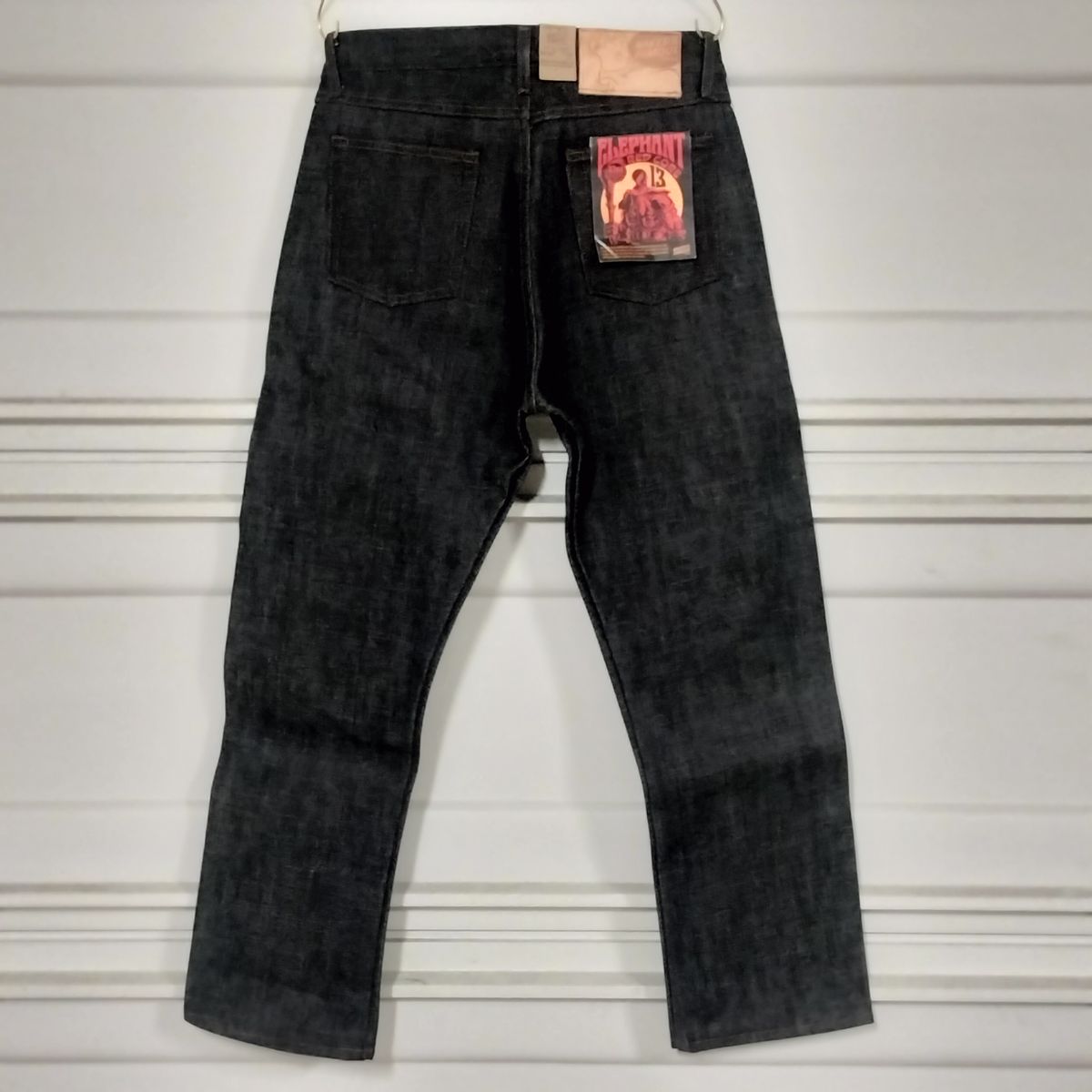 Photo by StuntTriple on October 21, 2025 of the Naked & Famous Denim Elephant 13 Red Core in Natural Vegetable Tan & 21oz Super Heavyweight Japanese Denim.