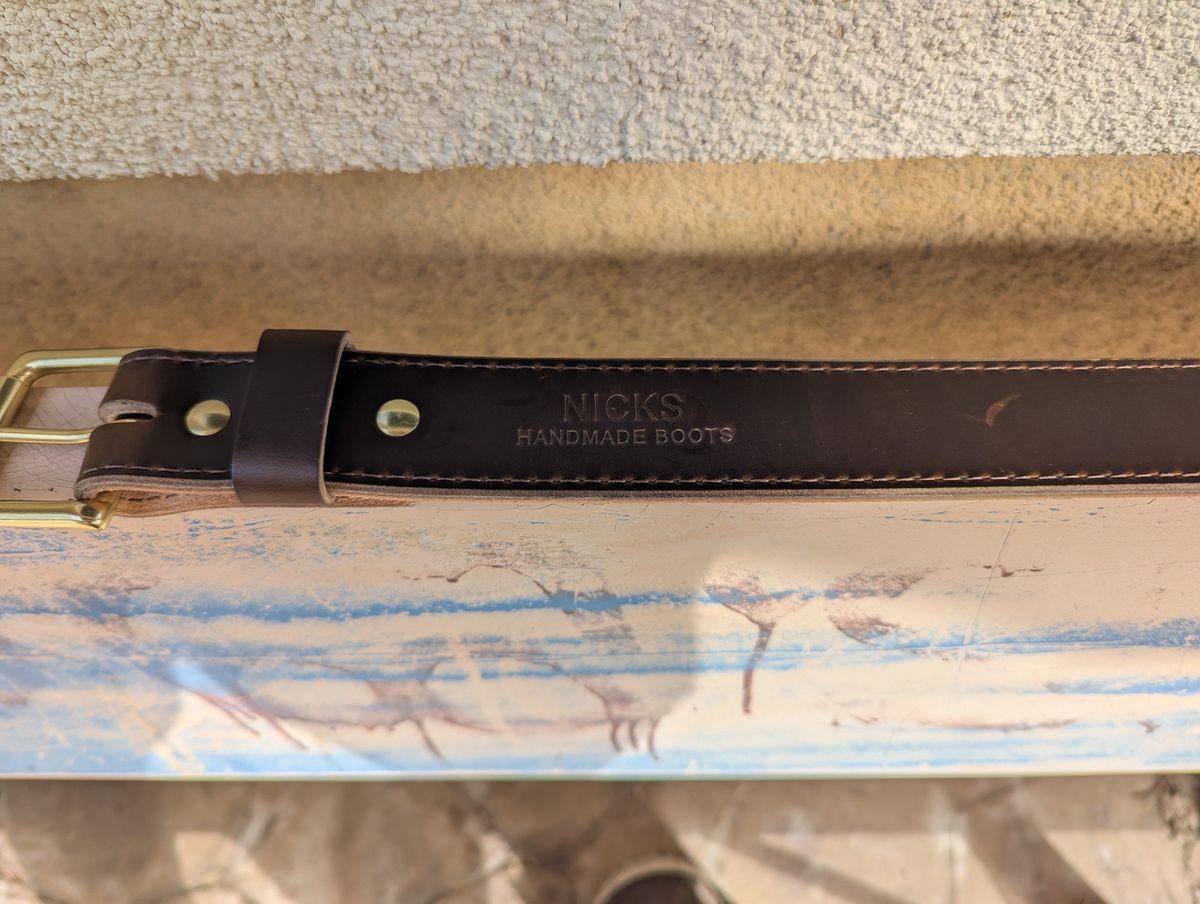 Photo by StuntTriple on October 7, 2025 of the Nicks Heritage Belt in Nicks / Horween Cognac Shackleton & Veg Tan Leather.