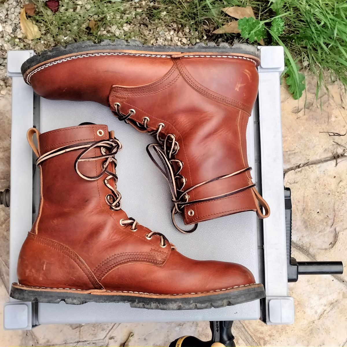 Photo by StuntTriple on January 19, 2026 of the Nicks Strider ZD in Nicks / Horween Honey Spokane.