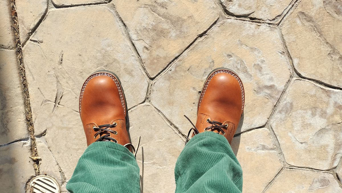 Photo by StuntTriple on August 1, 2025 of the Nicks Strider ZD in Nicks / Horween Honey Spokane.