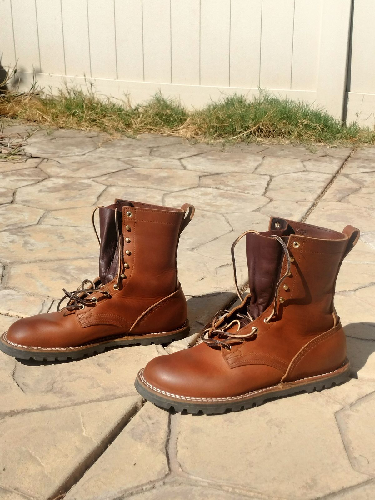 Photo by StuntTriple on August 24, 2025 of the Nicks Strider ZD in Nicks / Horween Honey Spokane.
