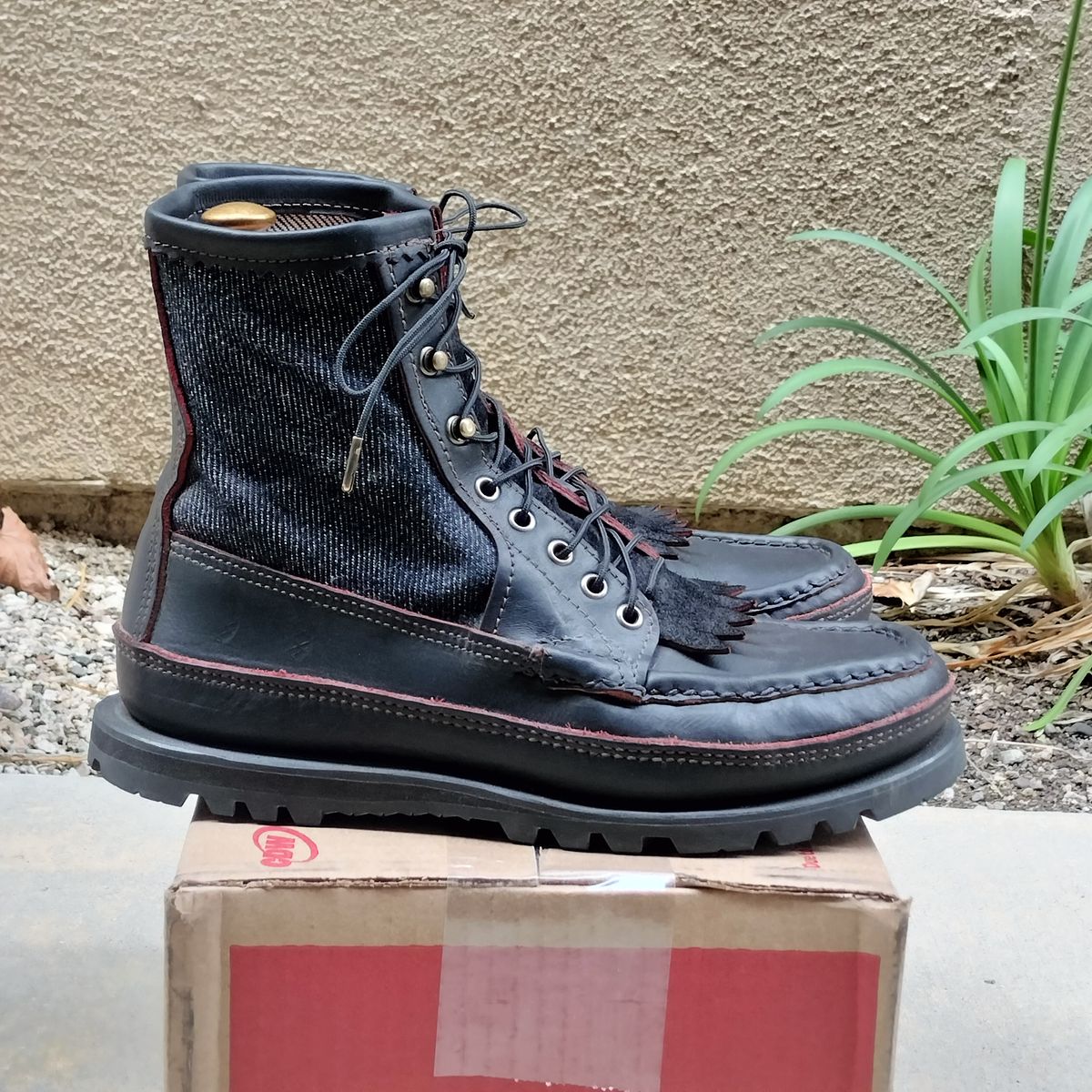 Photo by StuntTriple on May 17, 2026 of the Russell Moccasin Co. Rose Anvil X Naked & Famous X Russell Blood Core PH in Seidel x Rose Anvil "Blood Core" Leather & 21oz Elephant 13 Red Core Denim.