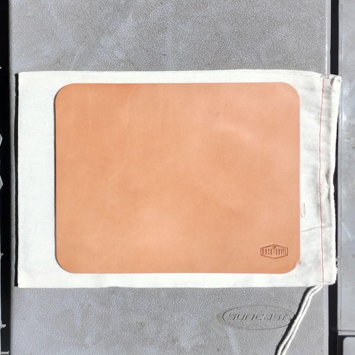 Photo by StuntTriple on September 30, 2025 of the Rose Anvil Mouse Pad in Wickett & Craig "Tan" 9oz Harness Leather.