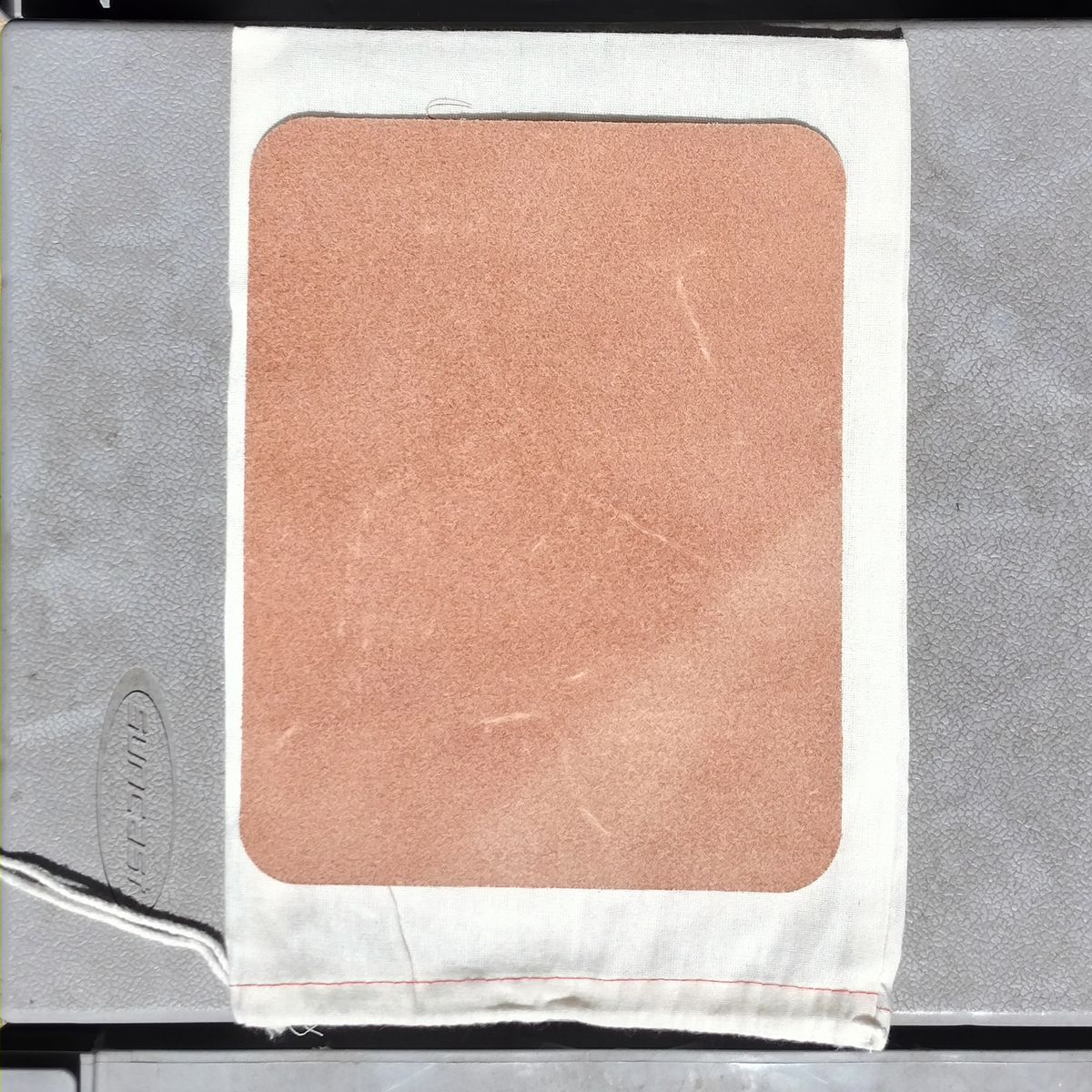 Photo by StuntTriple on September 30, 2025 of the Rose Anvil Mouse Pad in Wickett & Craig "Tan" 9oz Harness Leather.