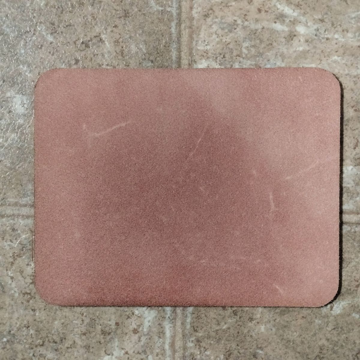Photo by StuntTriple on March 31, 2026 of the Rose Anvil Mouse Pad in Wickett & Craig "Tan" 9oz Harness Leather.