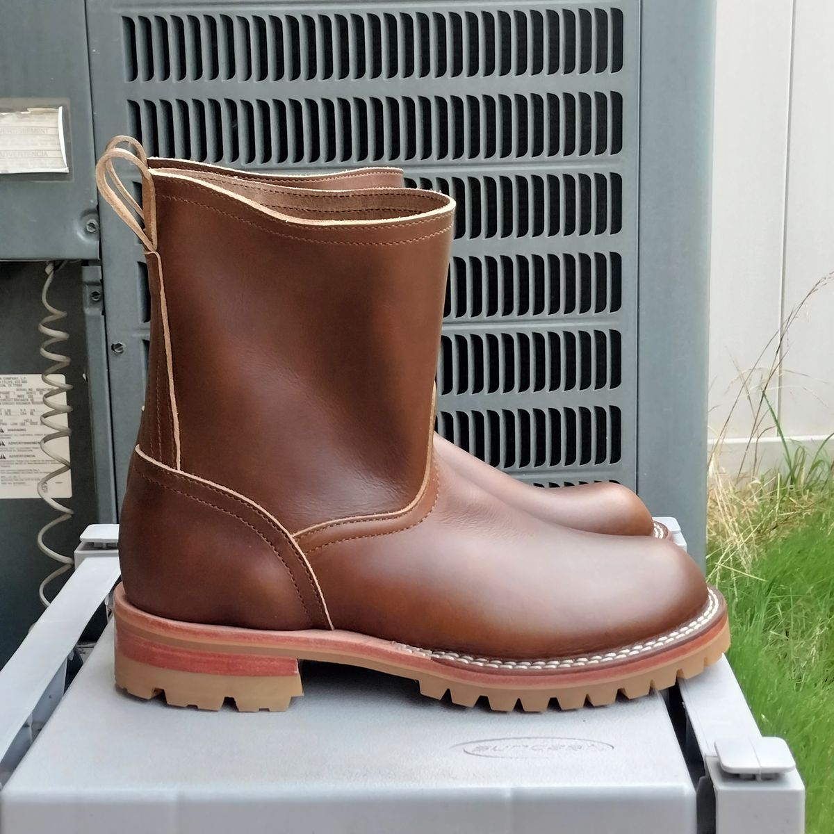 Photo by StuntTriple on November 4, 2025 of the Nicks Wellington in Nick's / Horween Cognac Shackleton.