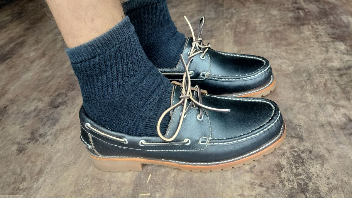 Photo by StuntTriple on June 24, 2025 of the Thursday Handsewn Loafer in Dark Brown Waxed Roughout Leather.