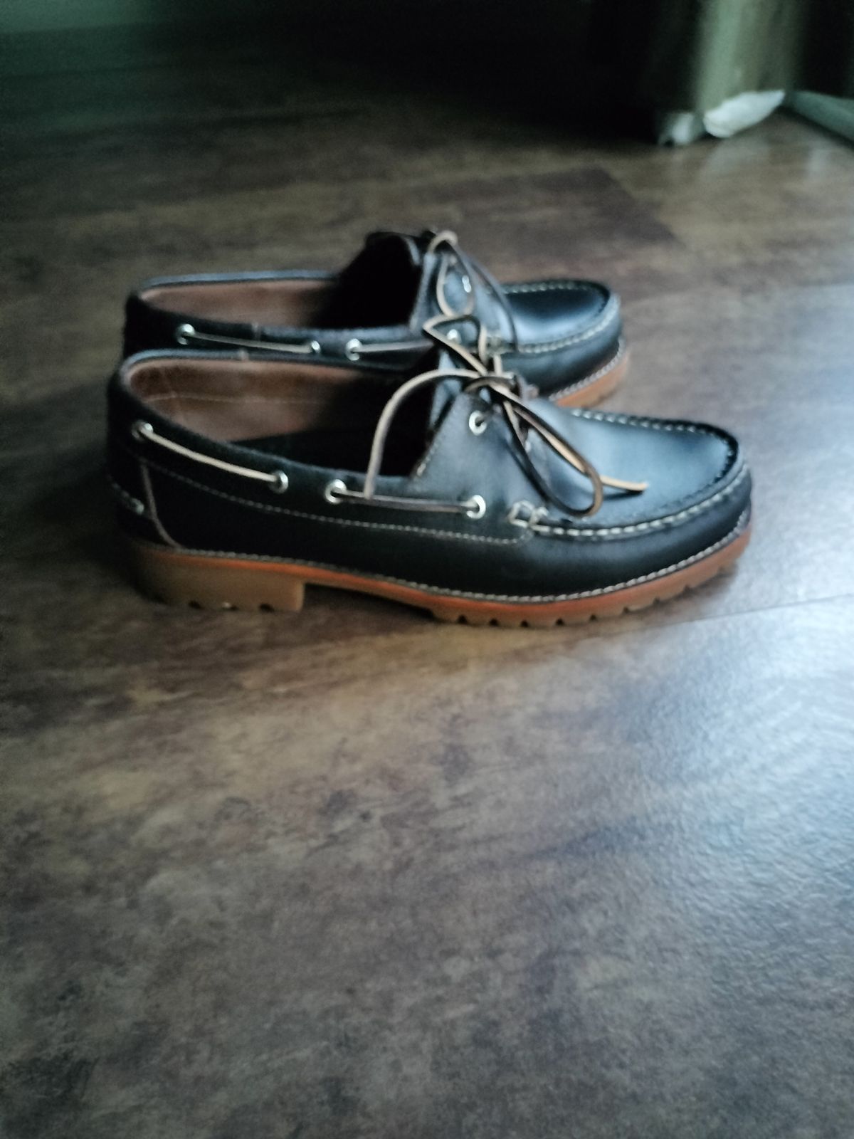 Photo by StuntTriple on September 12, 2025 of the Thursday Handsewn Loafer in Dark Brown Waxed Roughout Leather.