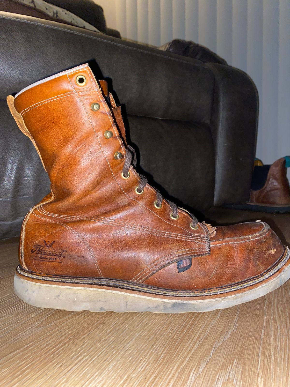 Photo by lolo99 on November 4, 2025 of the Thorogood 8" Moc Toe in Tobacco Gladiator Oil-Tanned.