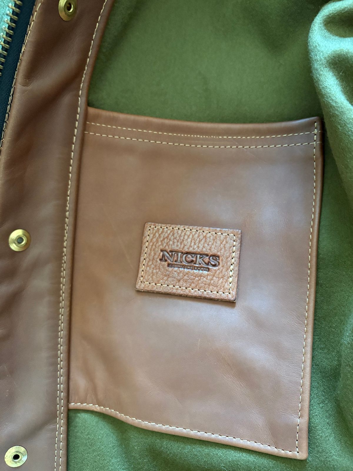 Photo by Eviejr on July 30, 2025 of the Heat Starps Leather Patriot Jacket in 1964 Brown.