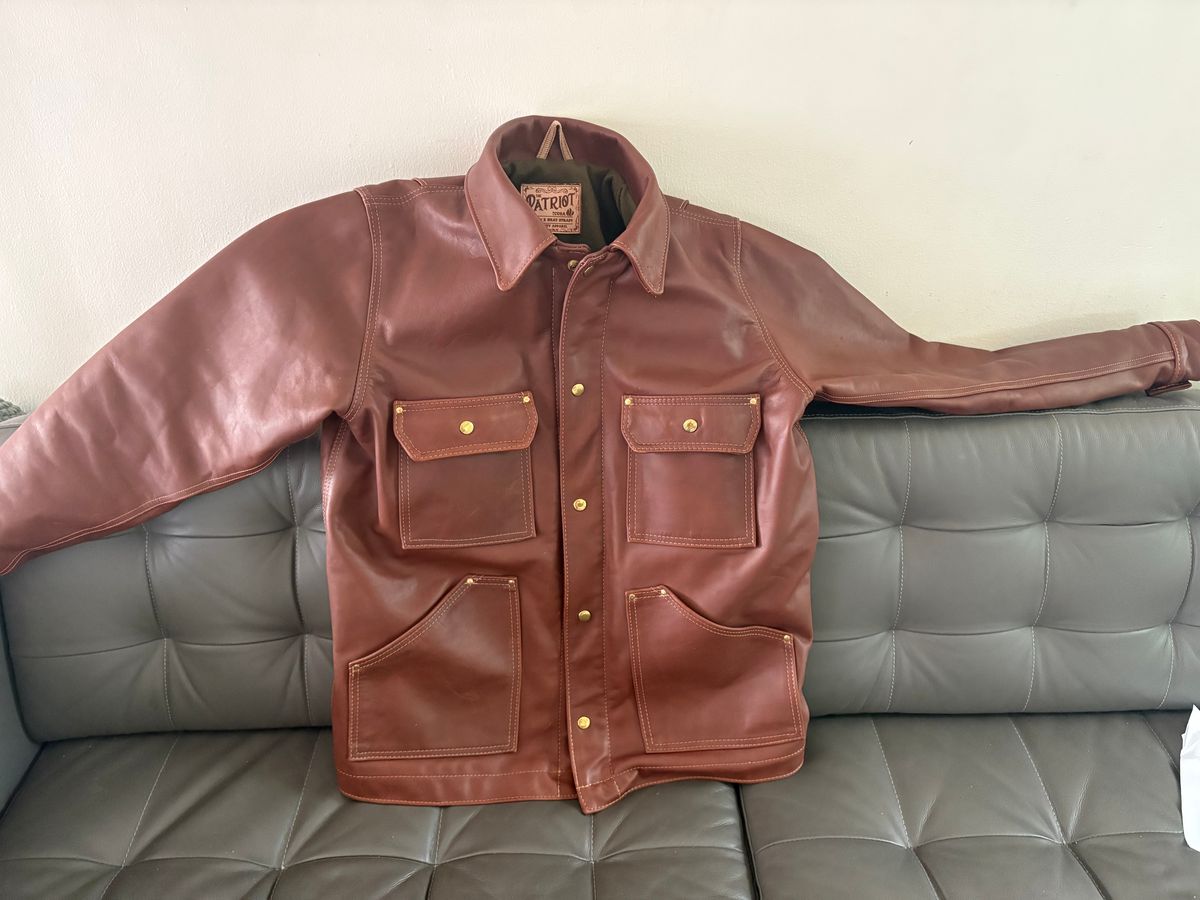 Photo by Eviejr on October 1, 2025 of the Heat Starps Leather Patriot Jacket in 1964 Brown.