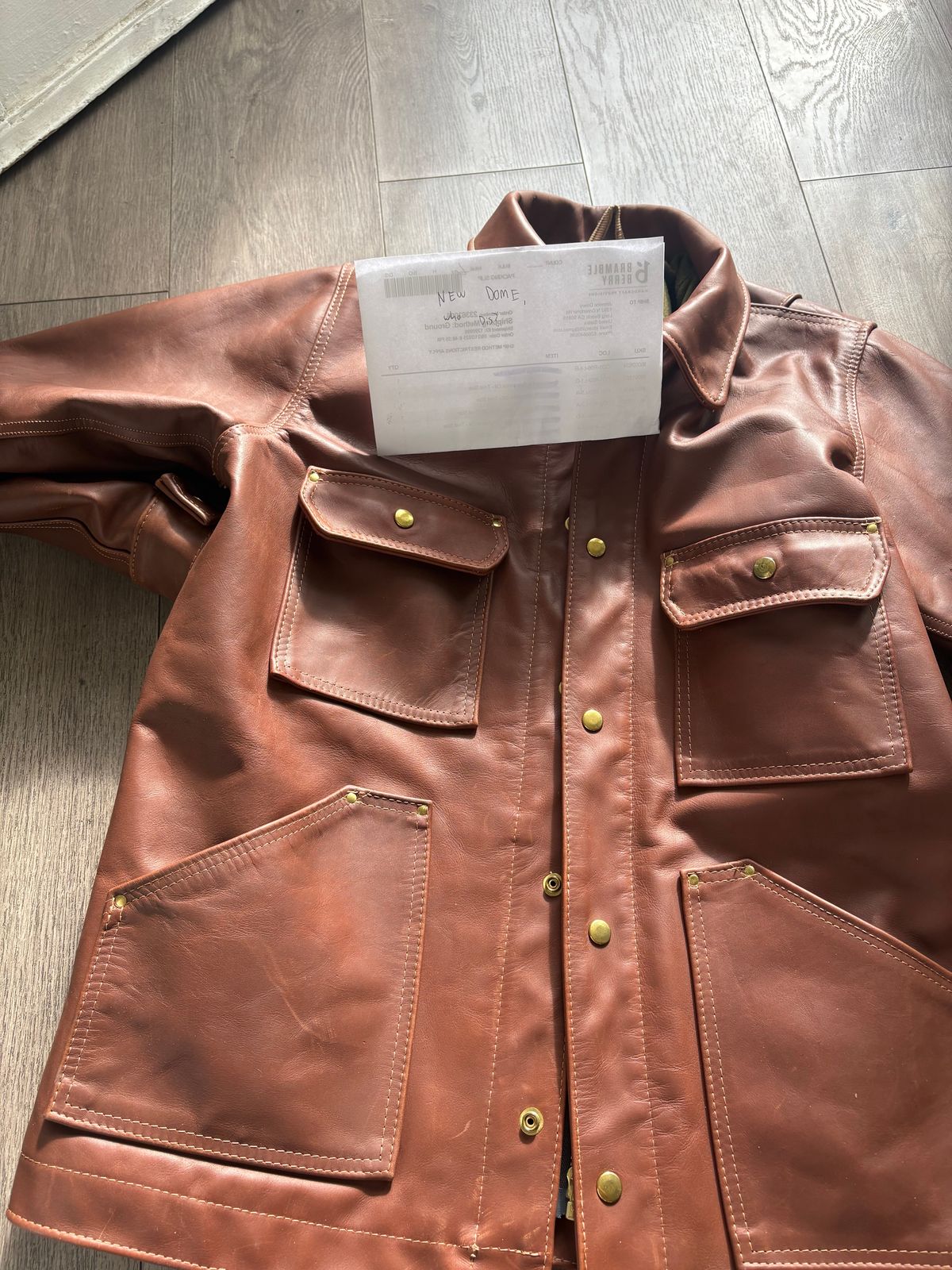 Photo by Eviejr on October 1, 2025 of the Heat Starps Leather Patriot Jacket in 1964 Brown.