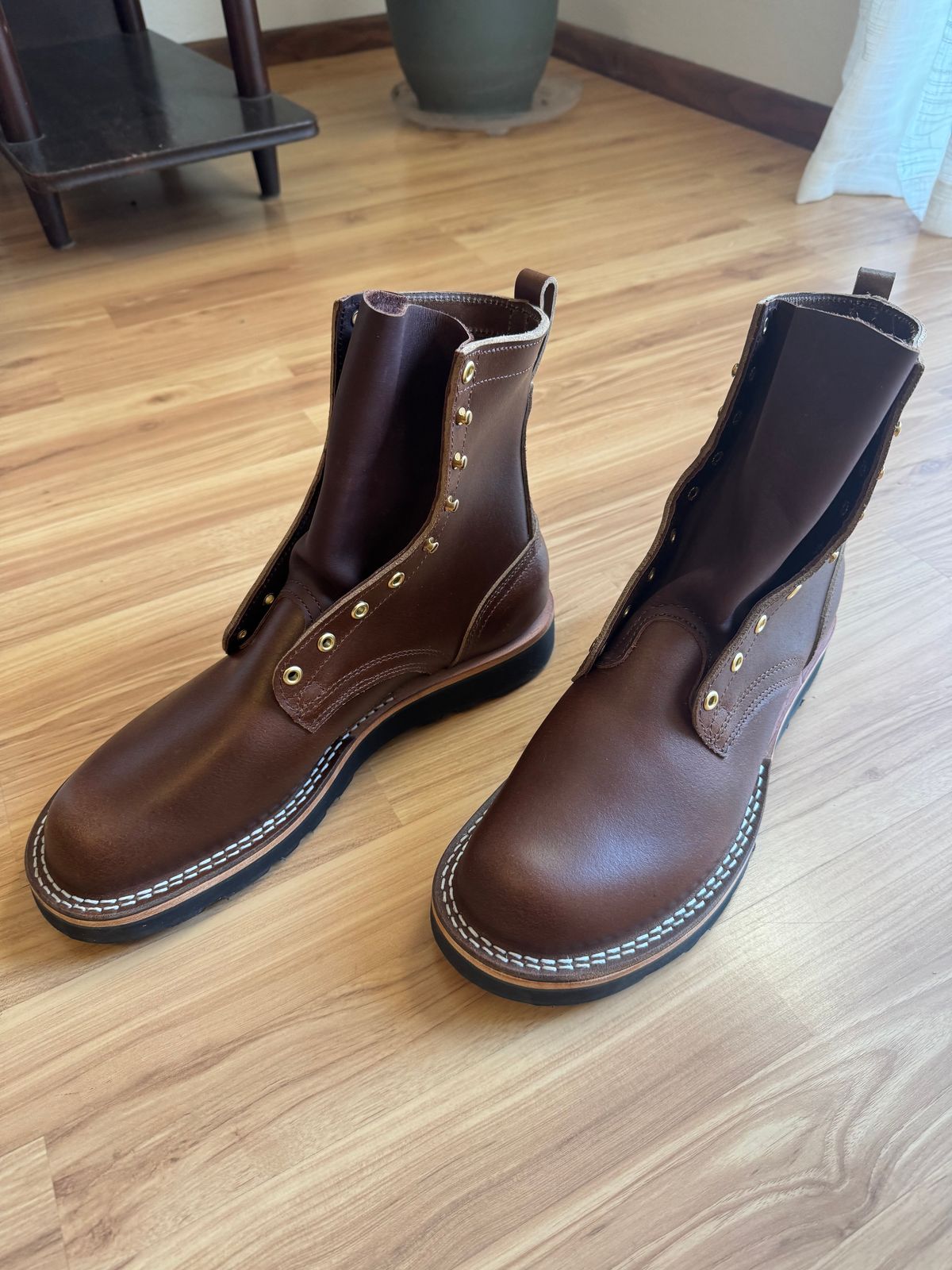 Photo by Awry_Camera on March 12, 2026 of the Nicks MTO in Horween Ember Waxed Flesh.