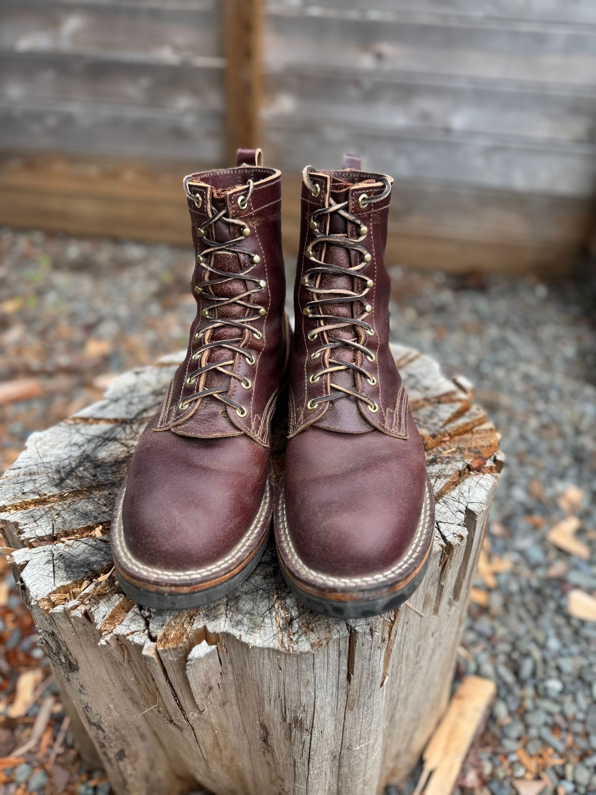Photo by Awry_Camera on September 12, 2025 of the Nicks MTO in Horween Tan Waxed Flesh.