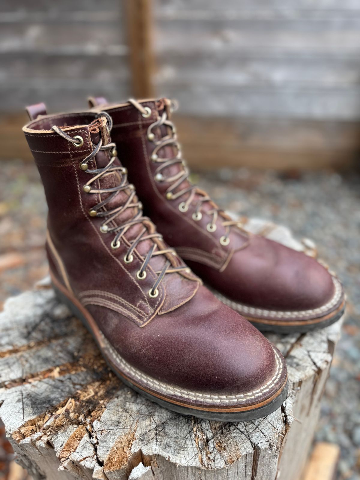 Photo by Awry_Camera on September 12, 2025 of the Nicks MTO in Horween Tan Waxed Flesh.