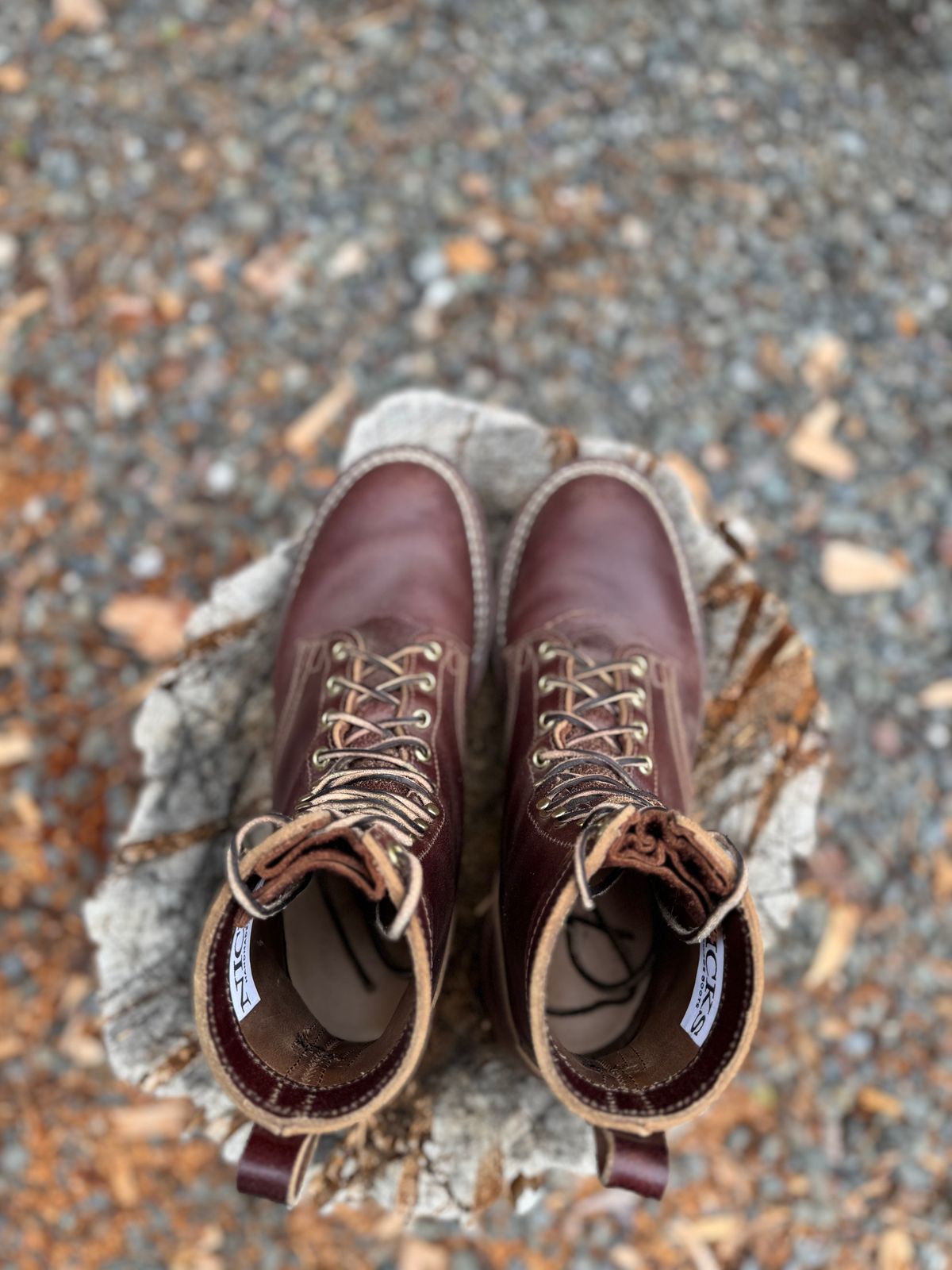 Photo by Awry_Camera on September 12, 2025 of the Nicks MTO in Horween Tan Waxed Flesh.