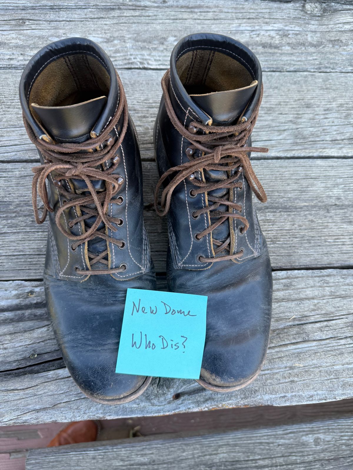 Photo by PastaKing on October 5, 2025 of the Red Wing Beckman Flatbox in S.B. Foot Black Klondike.