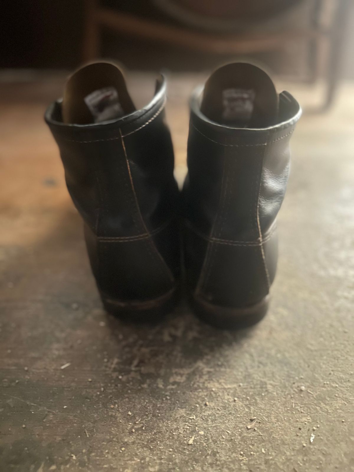 Photo by PastaKing on January 5, 2025 of the Red Wing Beckman Flatbox in S.B. Foot Black Klondike.