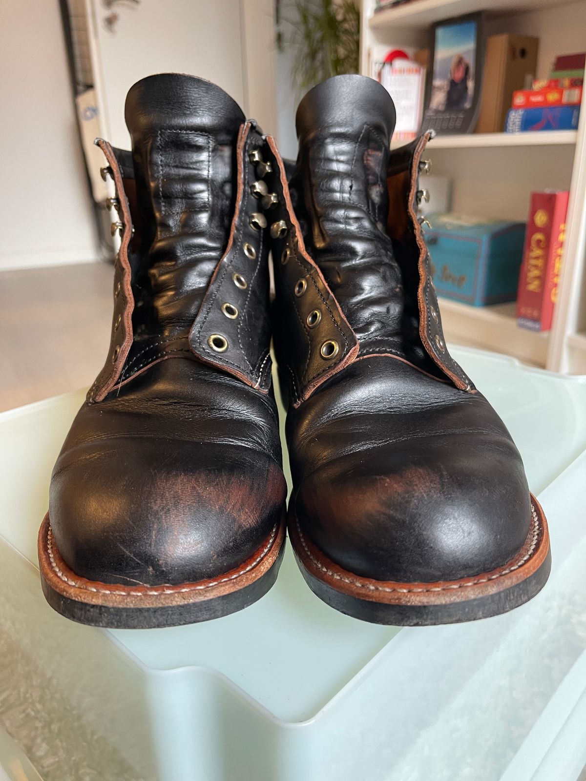 Photo by Jakob_Boots on December 4, 2025 of the Red Wing Blacksmith 3345 in S.B. Foot Black Prairie.