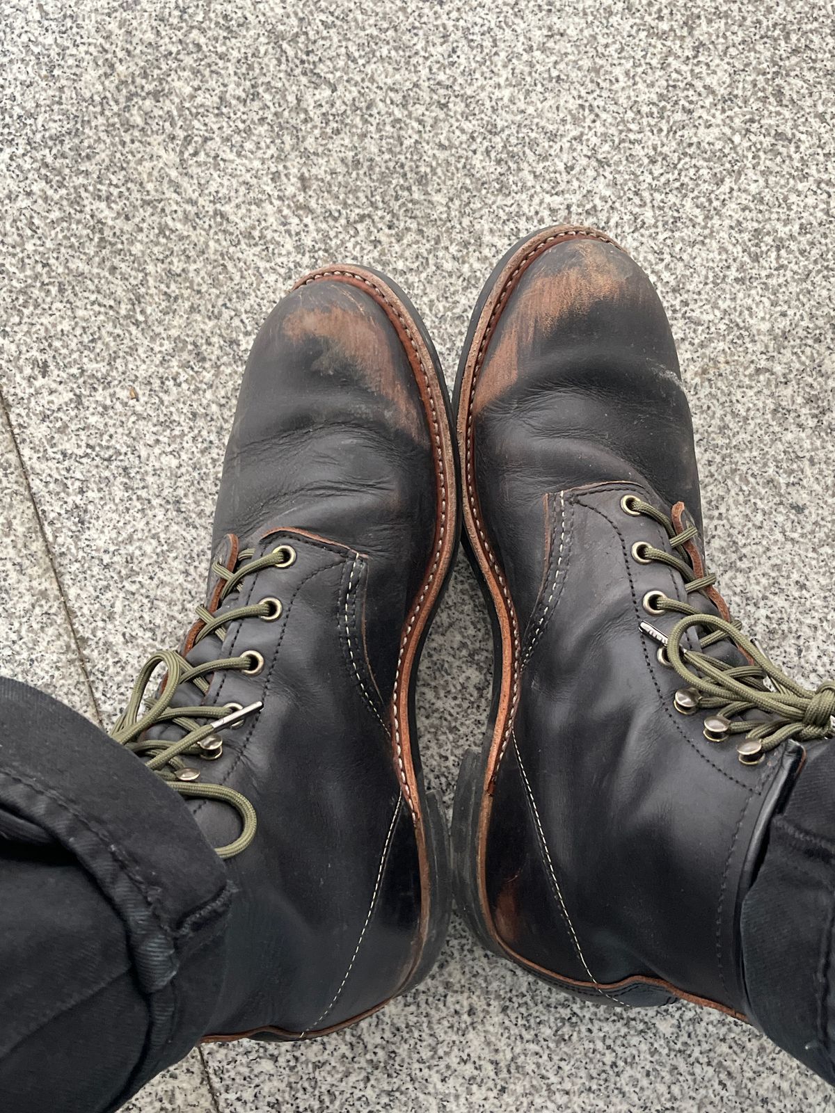 Photo by Jakob_Boots on February 2, 2026 of the Red Wing Blacksmith 3345 in S.B. Foot Black Prairie.
