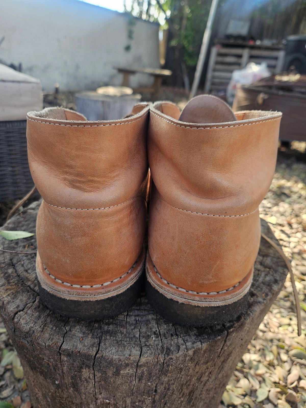 Photo by jackboot_jamstring on March 4, 2026 of the Clarks Desert Boot in Unknown Natural Veg Tan.