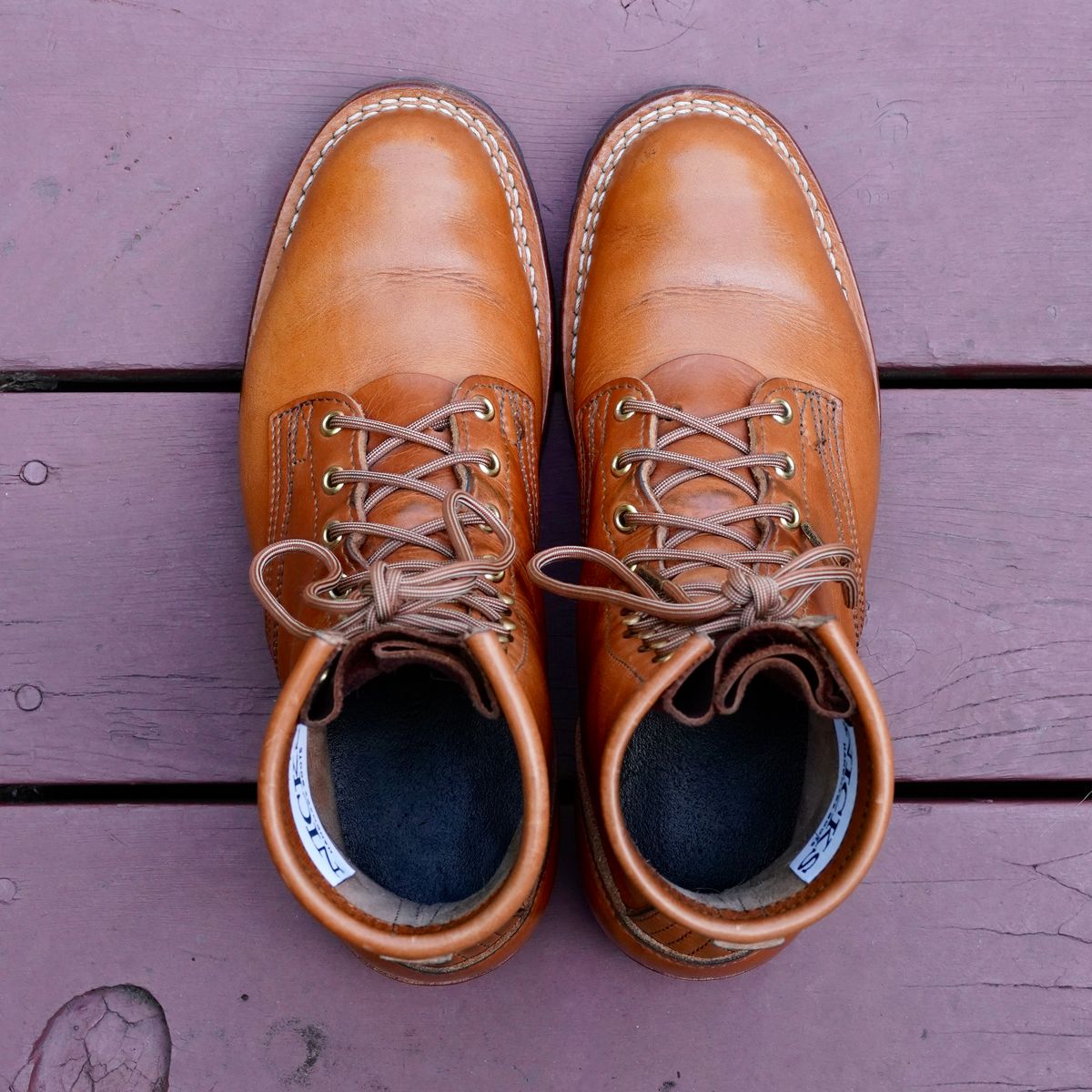 Photo by jdsw20 on April 4, 2026 of the Nicks Parkhurst V3 in Horween Light Natural Dublin.