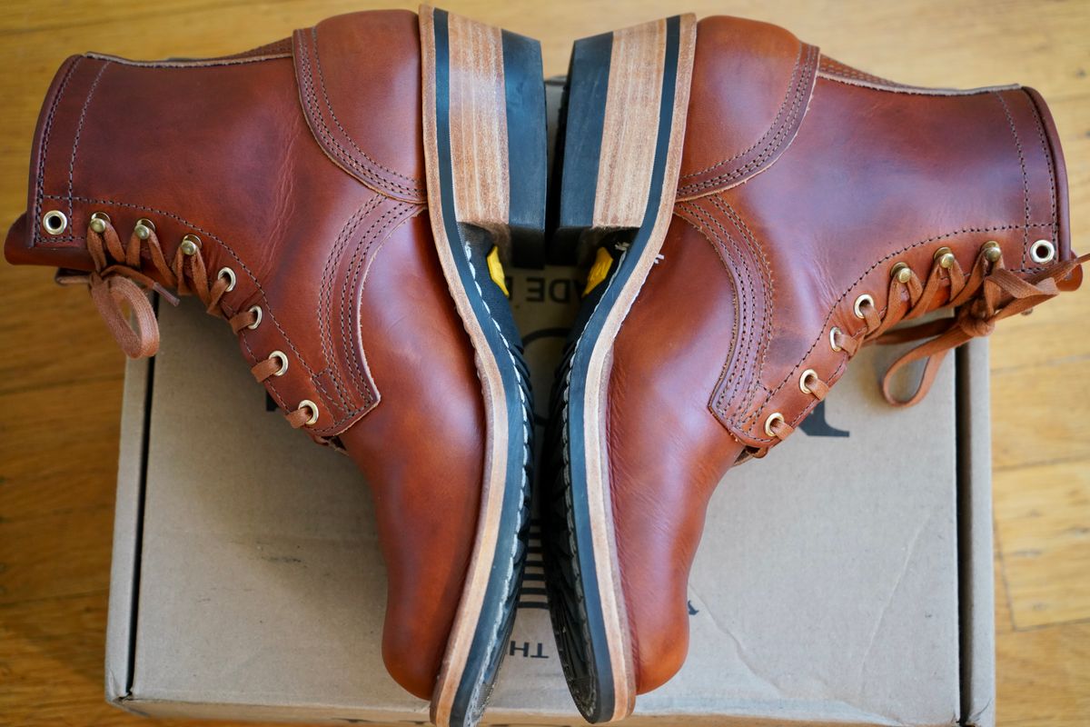 Photo by jdsw20 on November 3, 2024 of the Nicks MTO in Wickett & Craig Tan Oiled Latigo.