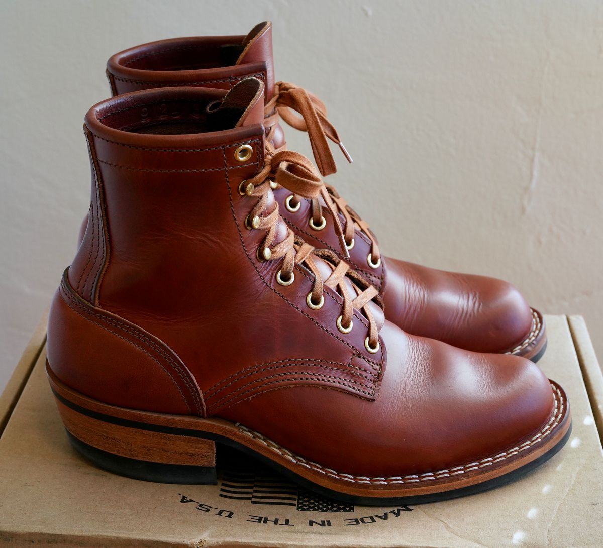 Photo by jdsw20 on March 2, 2025 of the Nicks MTO in Wickett & Craig Tan Oiled Latigo.