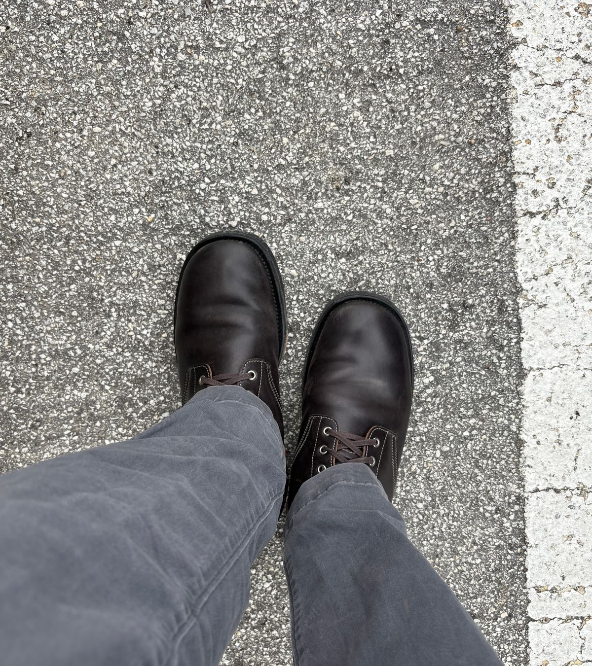 Photo by RTRSnk004 on April 5, 2026 of the Johnnyworks M43 in Maryam Black Teacore Horsebutt.