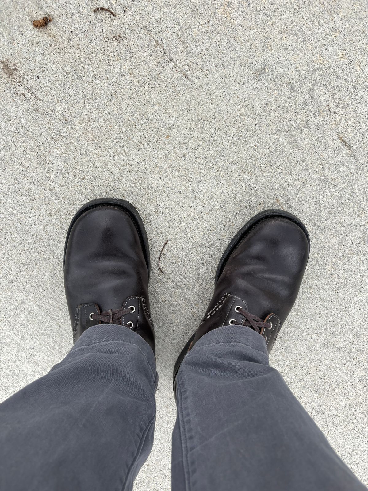 Photo by RTRSnk004 on May 1, 2026 of the Johnnyworks M43 in Maryam Black Teacore Horsebutt & Unknown Tan-colored Liner.
