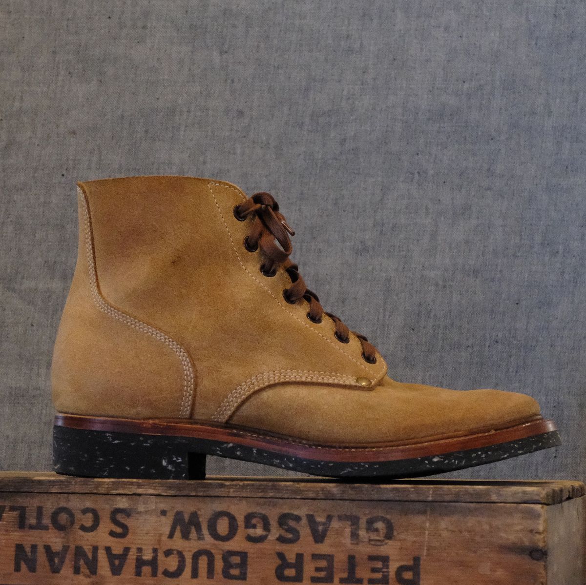 Photo by LicentiusS04 on March 6, 2026 of the Buzz Rickson’s X Unsung House M43 Service Boot in Combination-tanned Camel Cowhide.