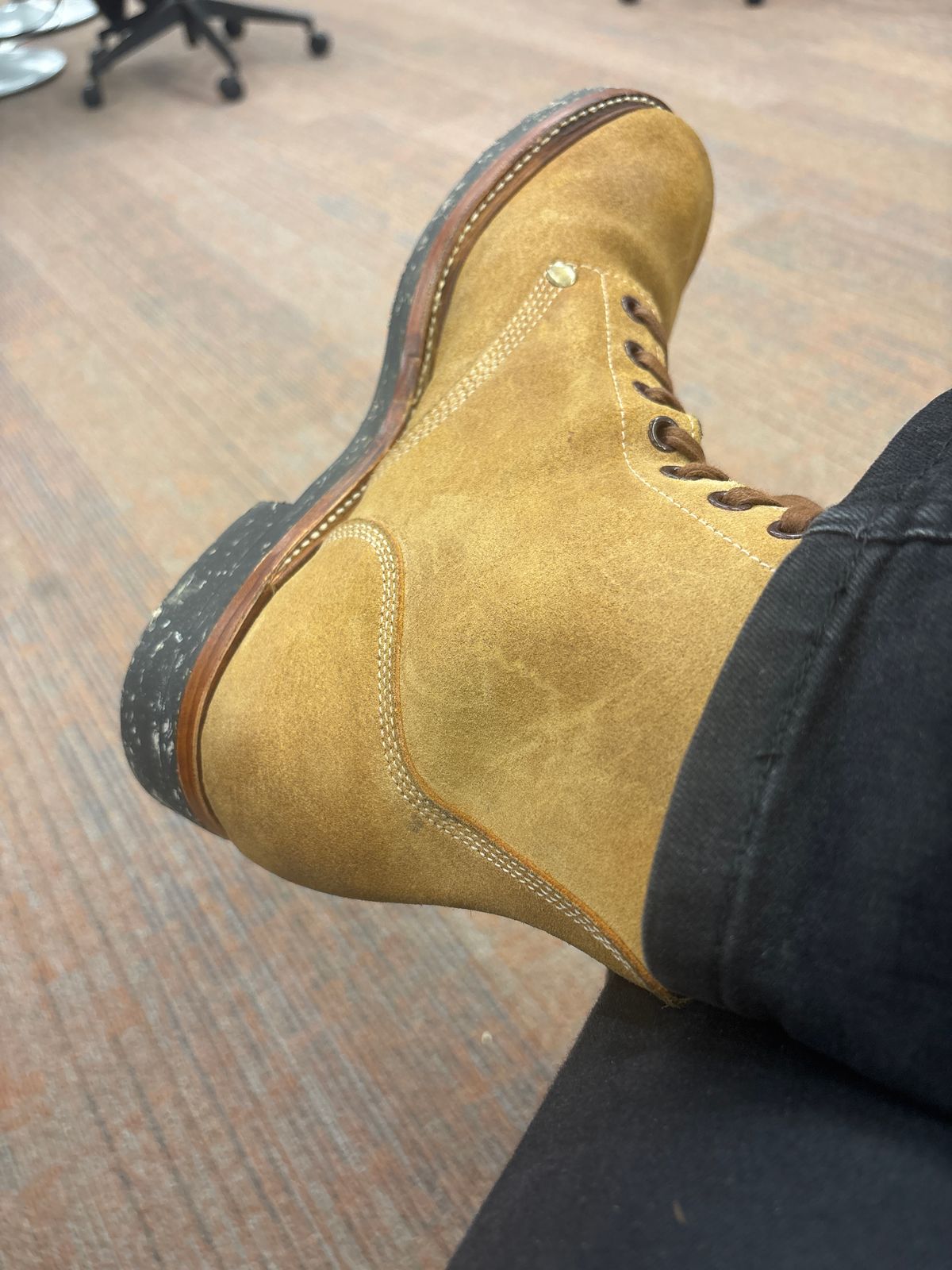 Photo by RTRSnk004 on March 11, 2026 of the Buzz Rickson’s X Unsung House M43 Service Boot in Combination-tanned Camel Cowhide.