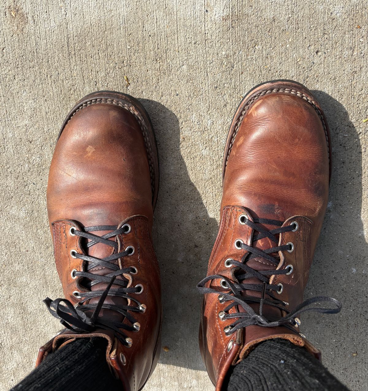 Photo by RTRSnk004 on April 14, 2026 of the Nicks MTO in Horween Italian Brown Cypress.