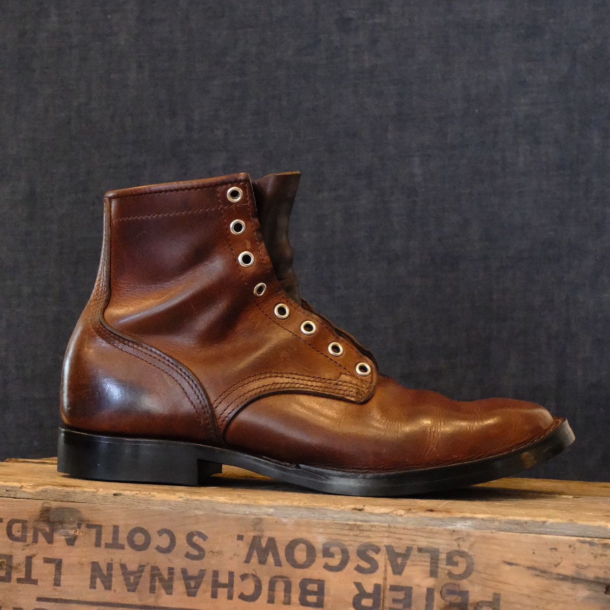 Photo by RTRSnk004 on May 27, 2026 of the Nicks x Unsung House MTO in Horween Italian Brown Cypress.