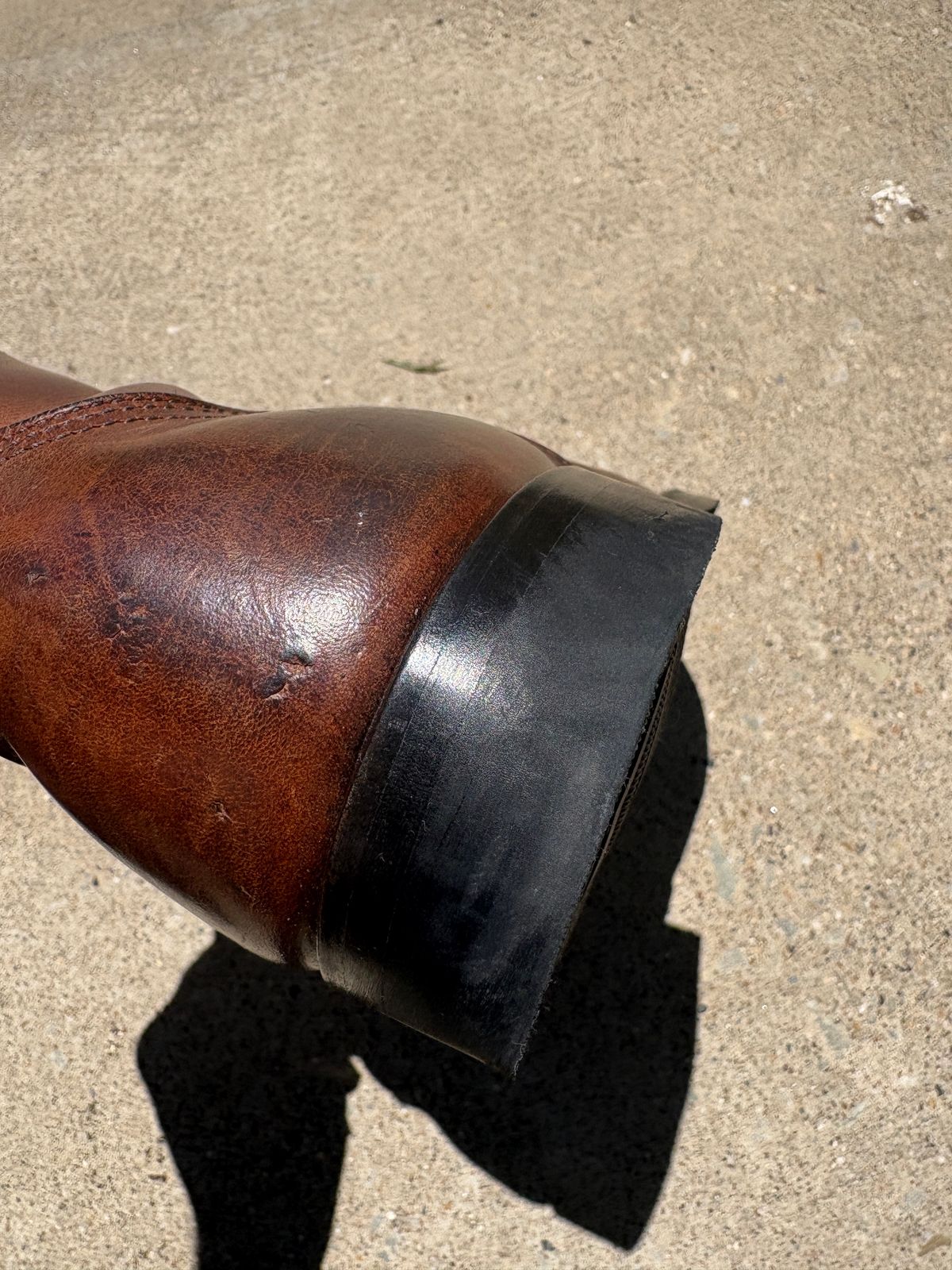 Photo by RTRSnk004 on May 30, 2026 of the Nicks x Unsung House MTO in Horween Italian Brown Cypress.