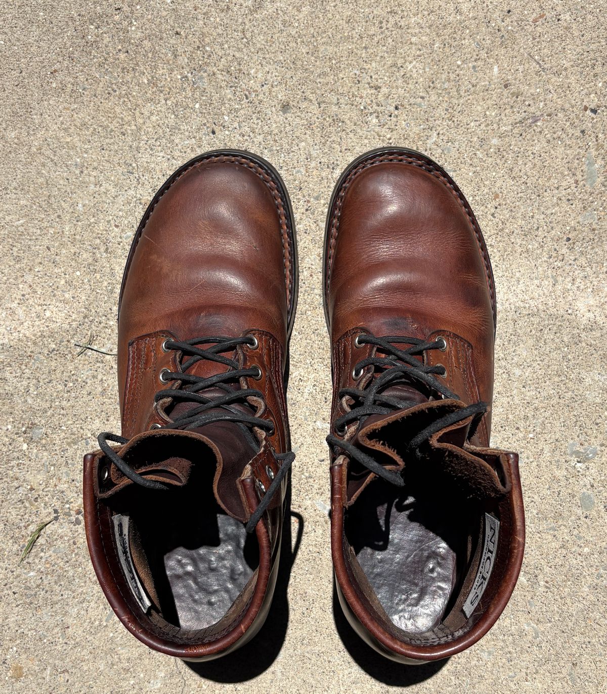 Photo by RTRSnk004 on May 30, 2026 of the Nicks x Unsung House MTO in Horween Italian Brown Cypress.
