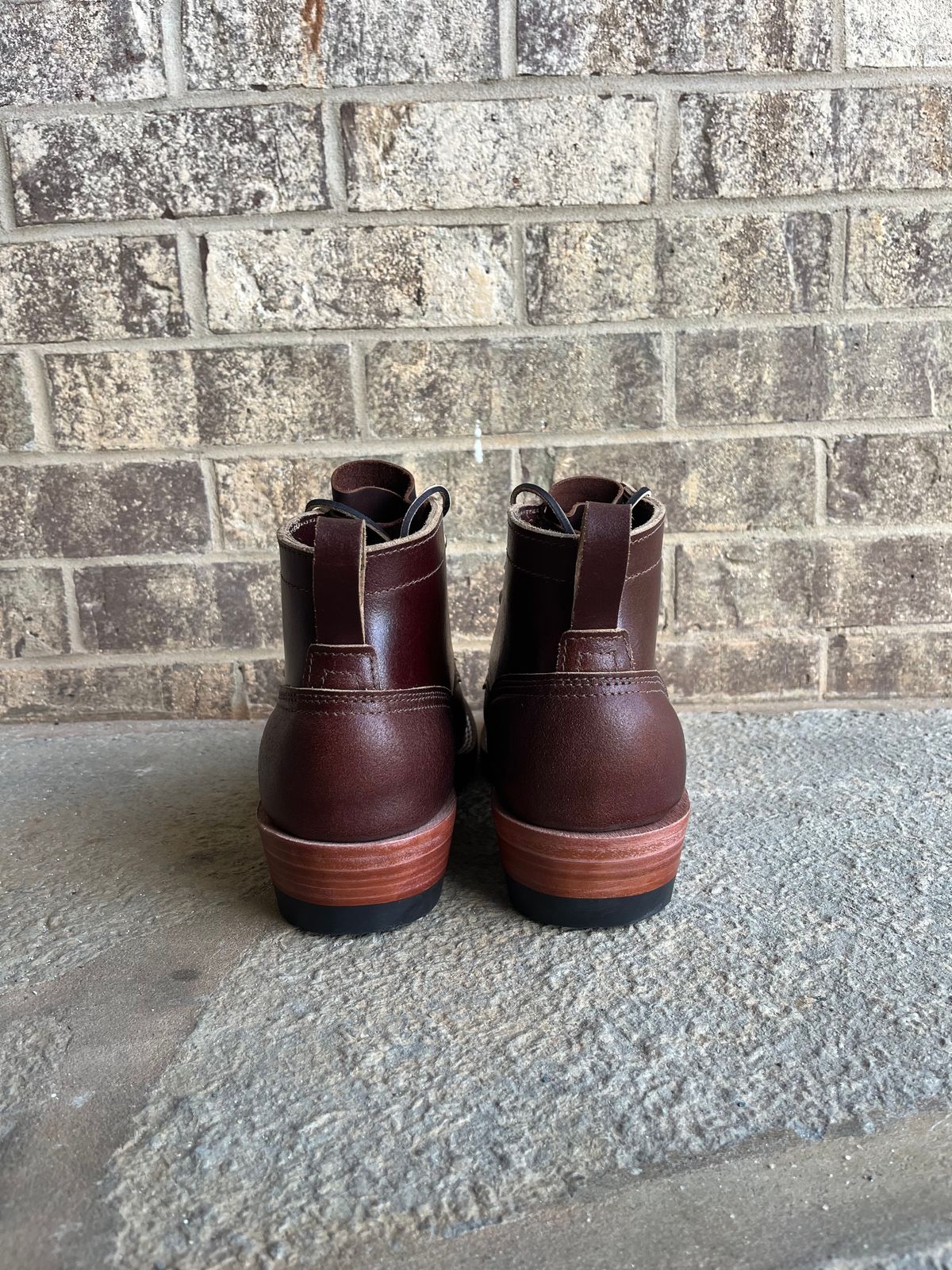 Photo by cricket on October 11, 2025 of the Nicks MTO in Horween Tan Waxed Flesh.