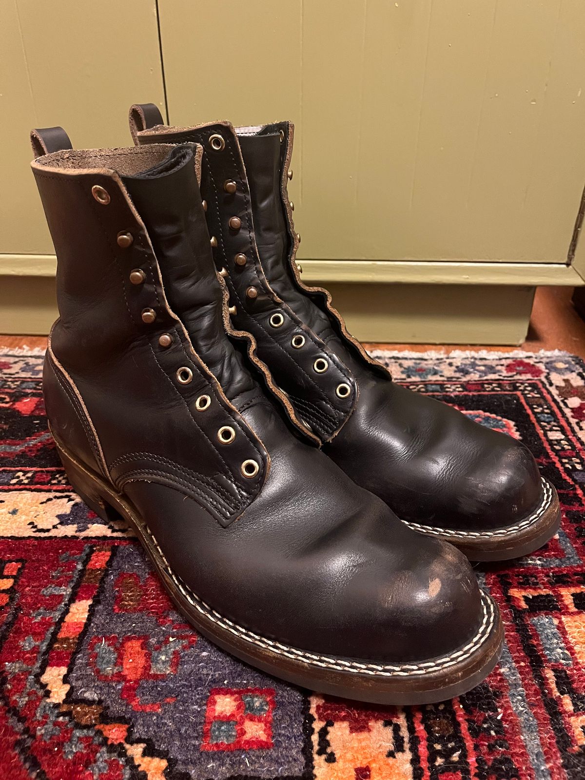 Photo by cricket on December 27, 2025 of the Nicks Lace Up Heritage in Horween Black Chromexcel.
