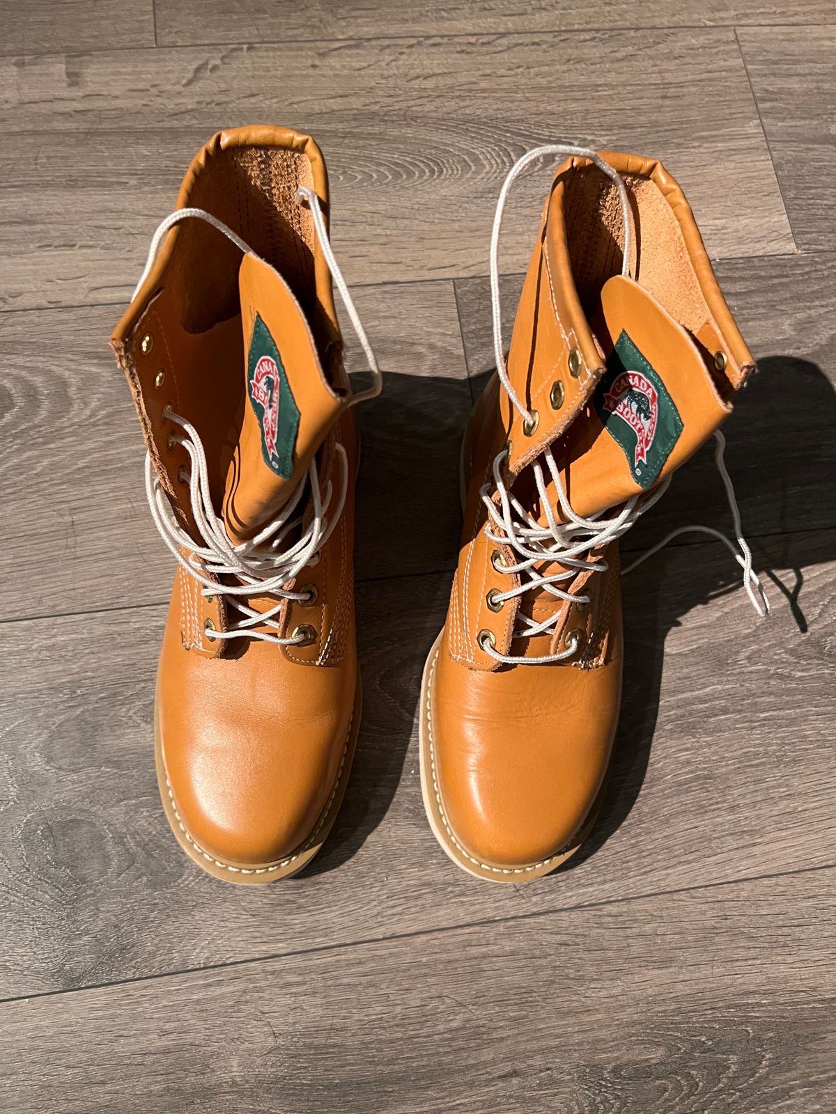 Photo by julia on October 14, 2024 of the Canada West Boots Unknown Model in Unknown Leather.