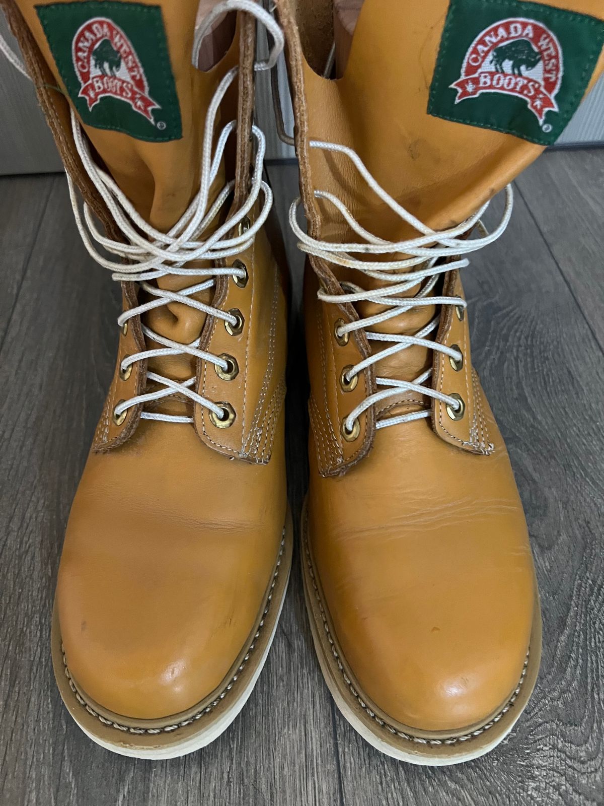 Photo by julia on November 4, 2024 of the Canada West Boots Unknown Model in Unknown Leather.
