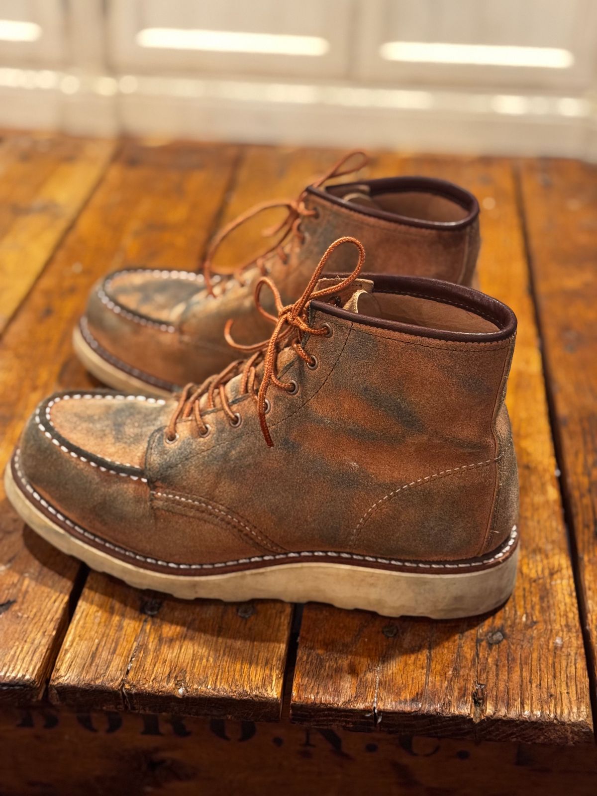 Photo by jbiondo on December 6, 2024 of the Red Wing 6-Inch Classic Moc in S.B. Foote Dusty Rose Abilene.