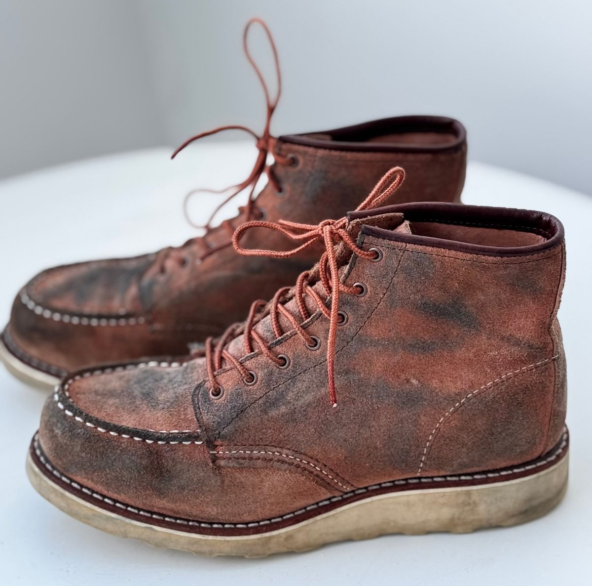 Photo by jbiondo on February 2, 2025 of the Red Wing 6-Inch Classic Moc in S.B. Foote Dusty Rose Abilene.