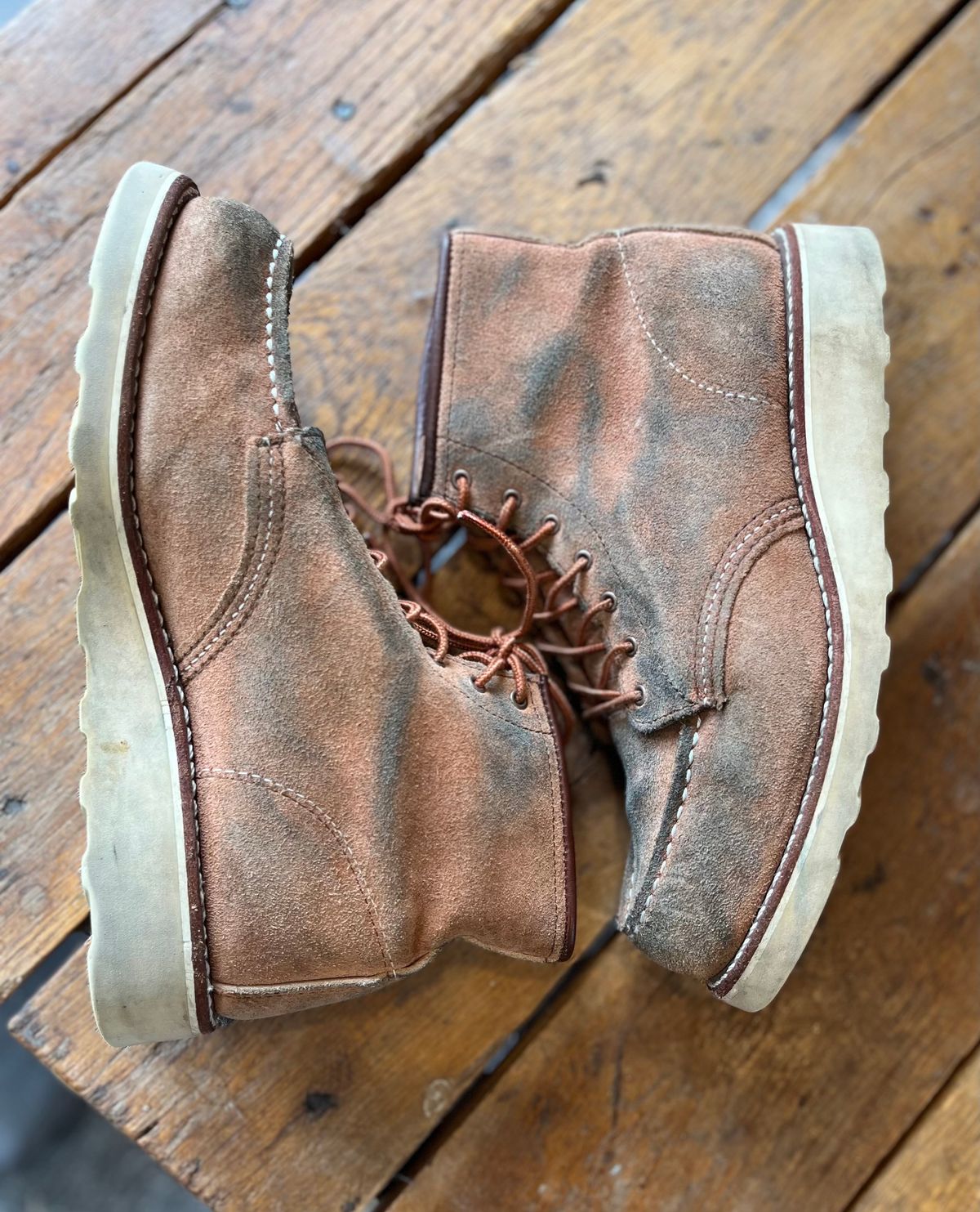 Photo by jbiondo on March 4, 2025 of the Red Wing 6-Inch Classic Moc in S.B. Foote Dusty Rose Abilene.